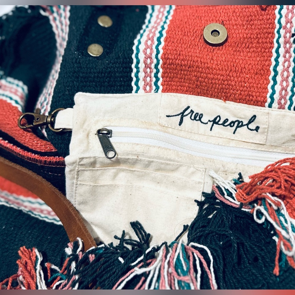Free People Espana Large Woven Tote Bag Southwestern Western Rodeo Vacation - Picture 3 of 9